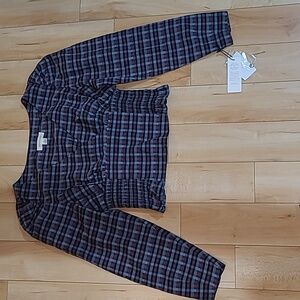 Treasure & Bond women's size medium shirt